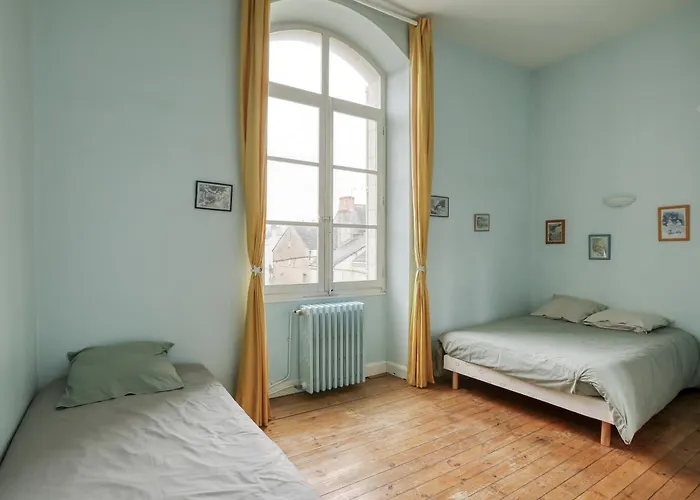 Дом отдыха La Belonnerie - Grande Maison Pour 13 Varrains