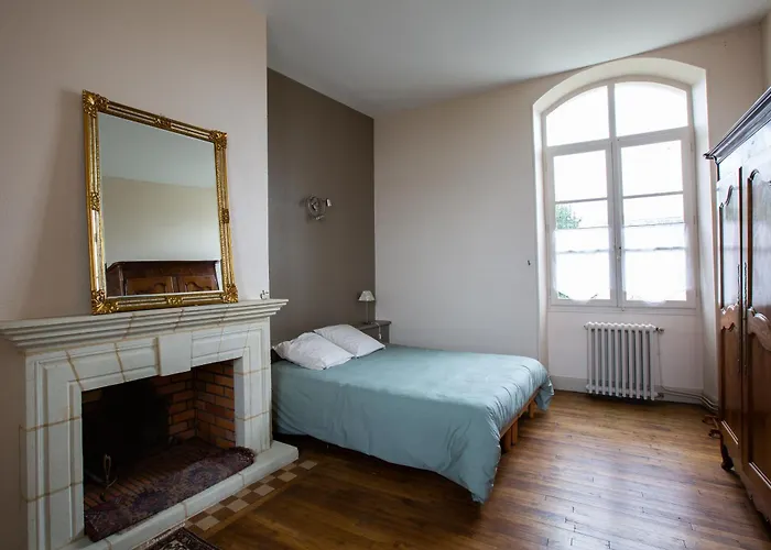 Дом отдыха La Belonnerie - Grande Maison Pour 13 *